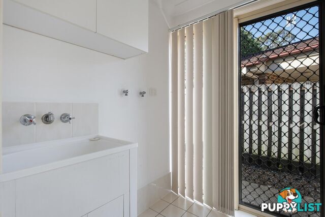 1/21 Mollys Place CURRUMBIN WATERS QLD 4223
