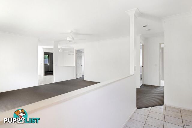1/21 Mollys Place CURRUMBIN WATERS QLD 4223