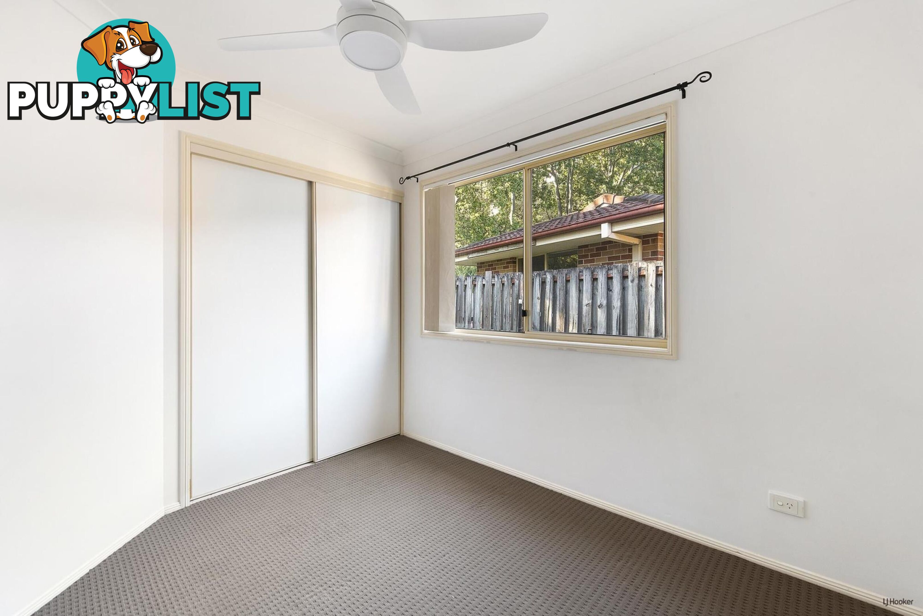 1/21 Mollys Place CURRUMBIN WATERS QLD 4223