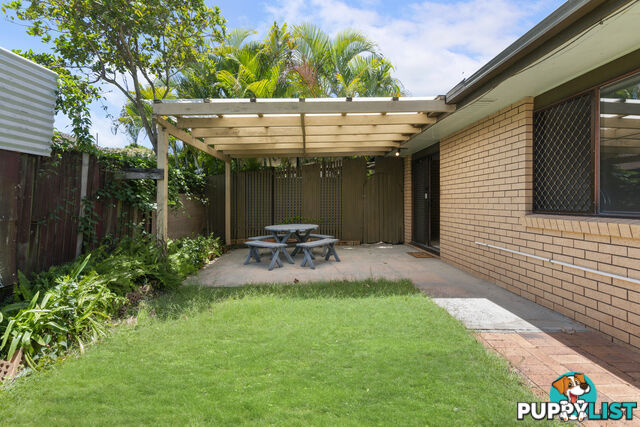 2/18 Brooke Avenue PALM BEACH QLD 4221