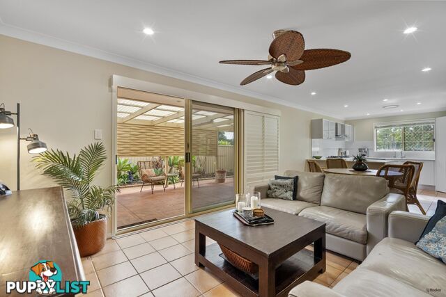 21 Ottelia Drive ELANORA QLD 4221