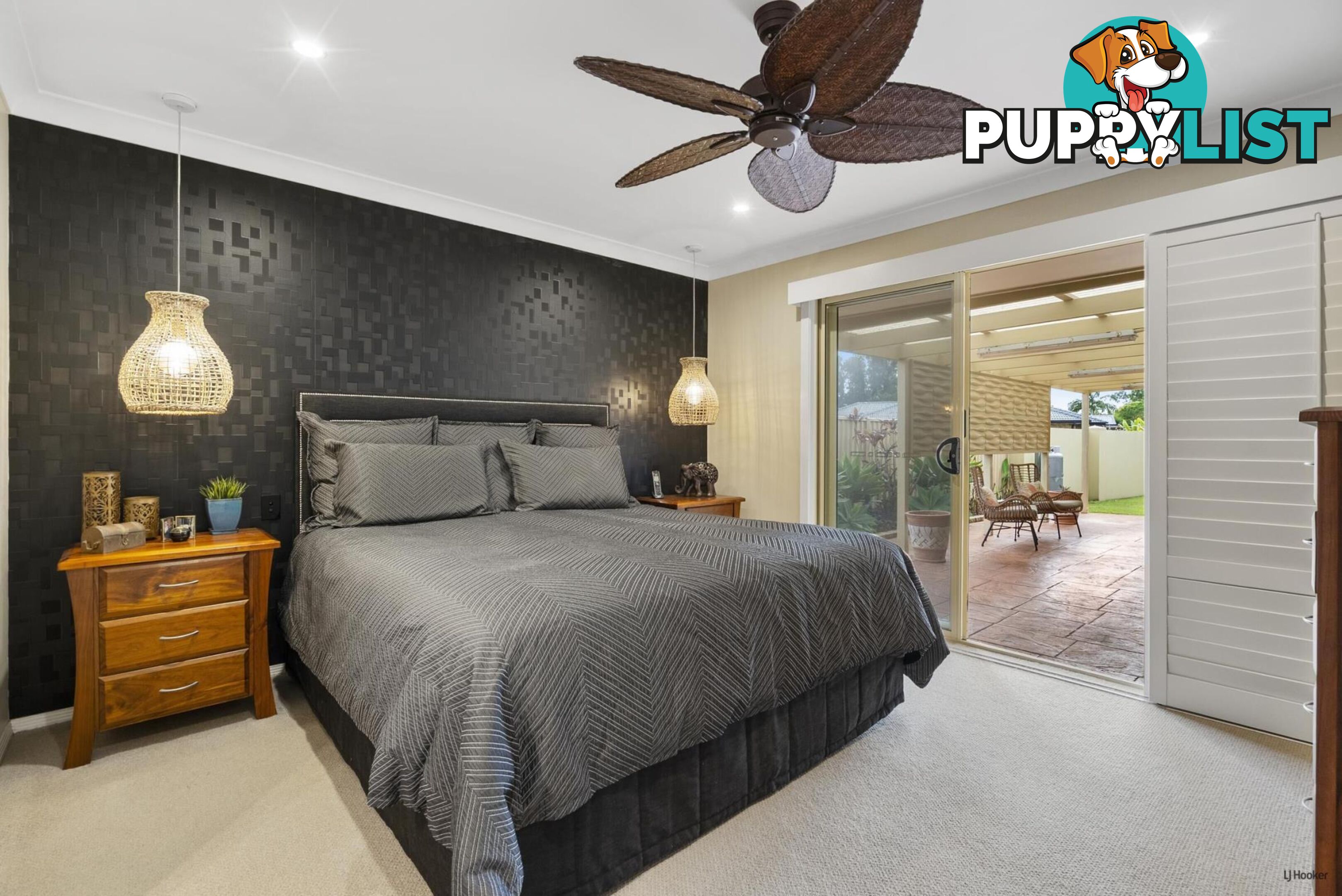 21 Ottelia Drive ELANORA QLD 4221