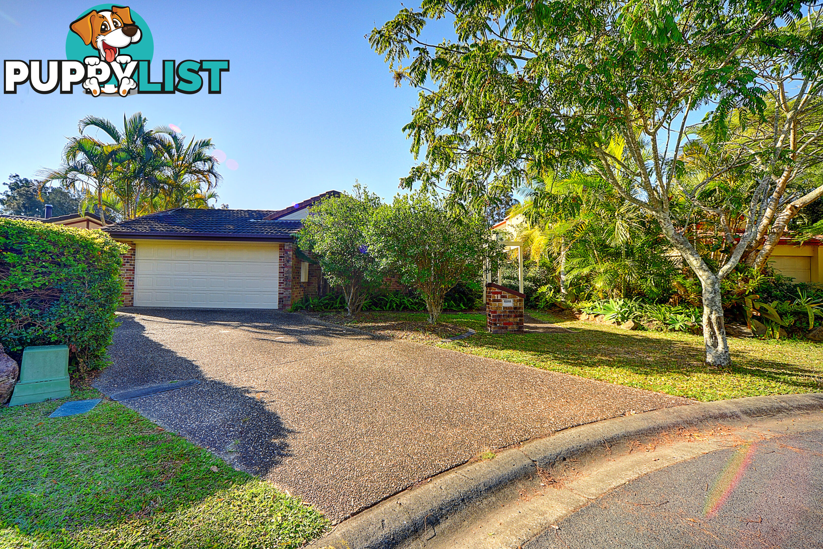 18 Hydrilla Court ELANORA QLD 4221