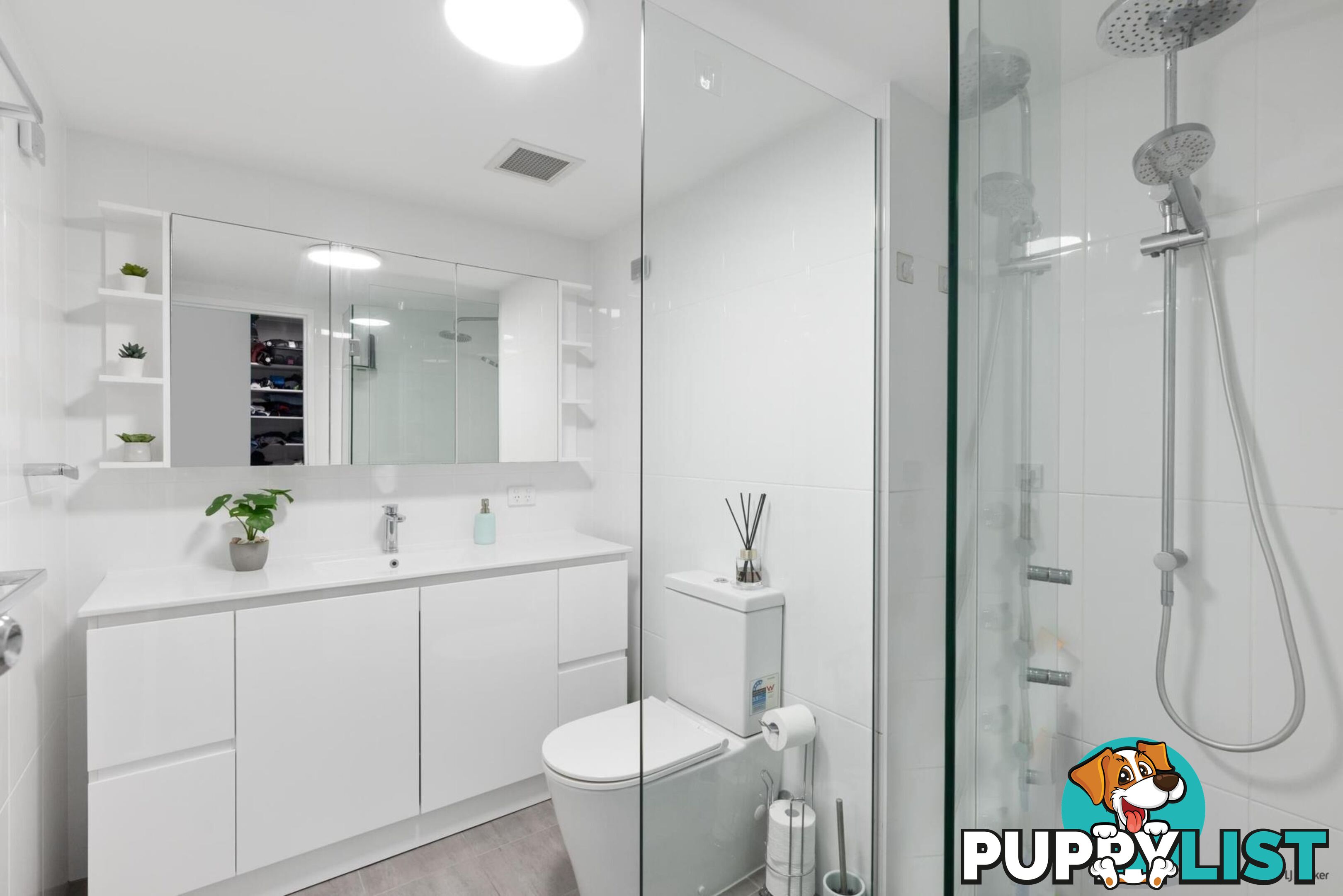 11/54 Dutton Street COOLANGATTA QLD 4225