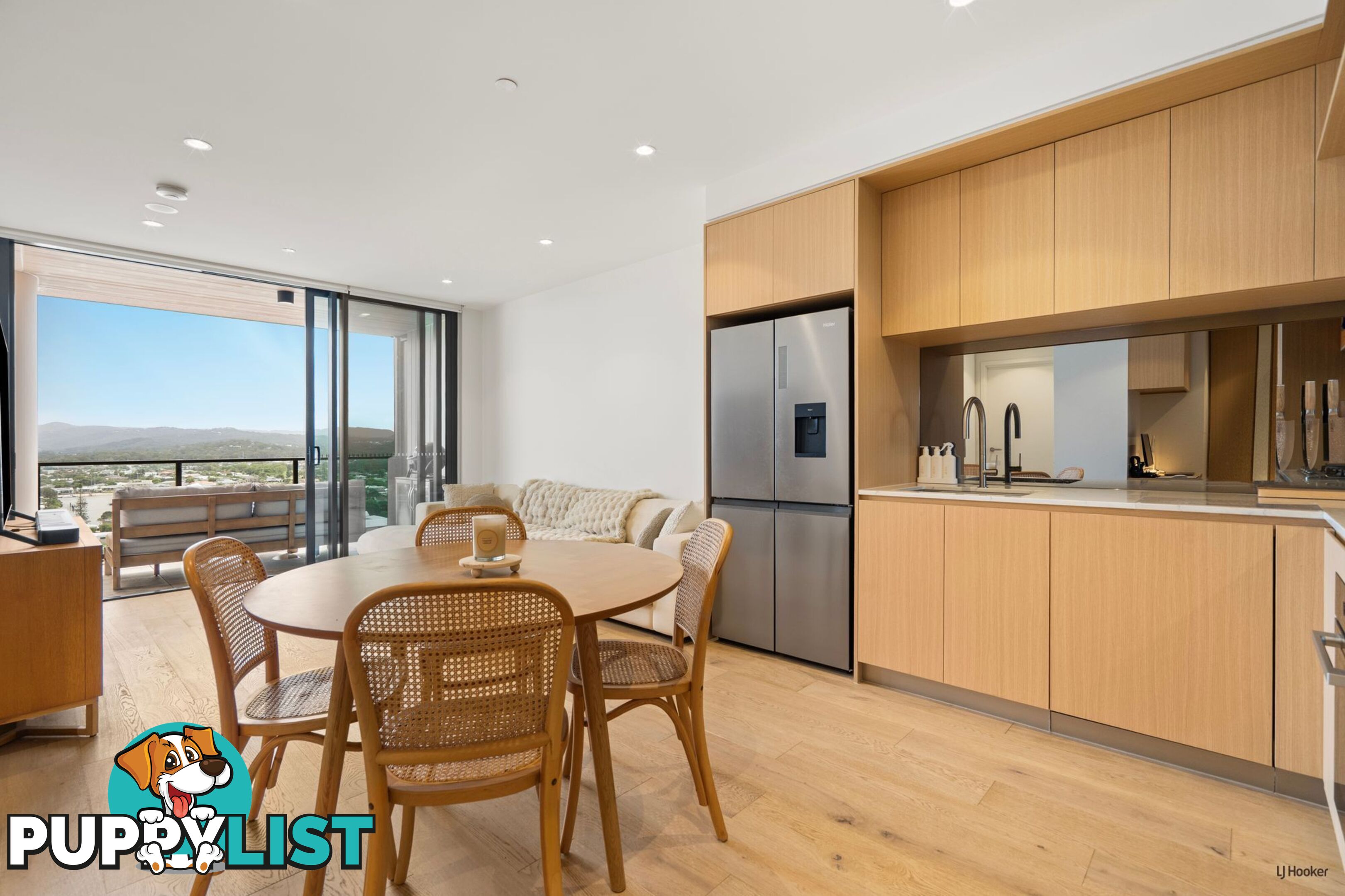 1205/4 Seventeenth Avenue PALM BEACH QLD 4221