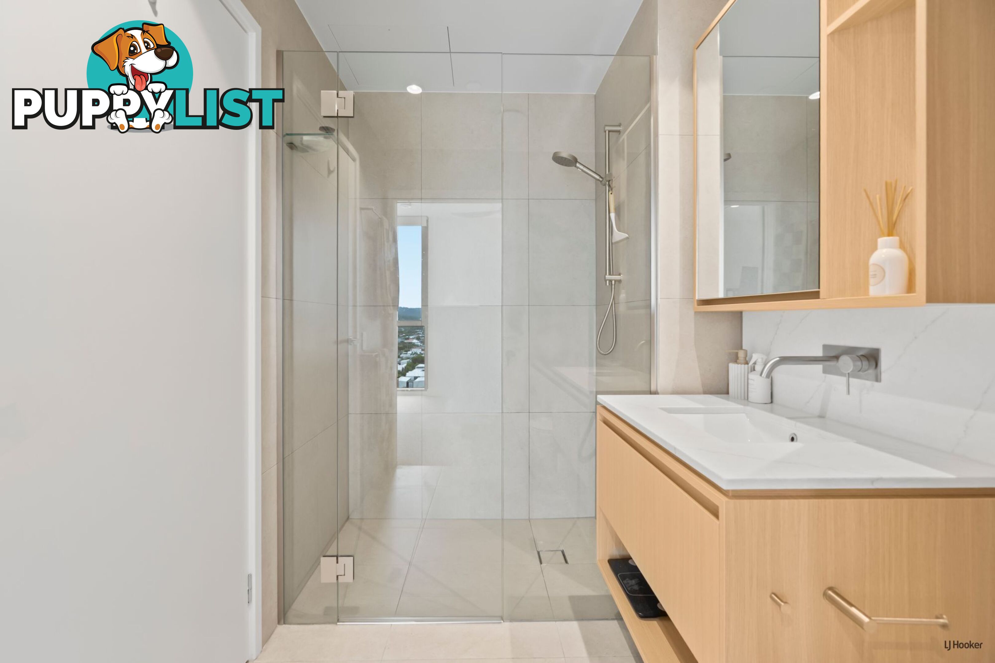 1205/4 Seventeenth Avenue PALM BEACH QLD 4221