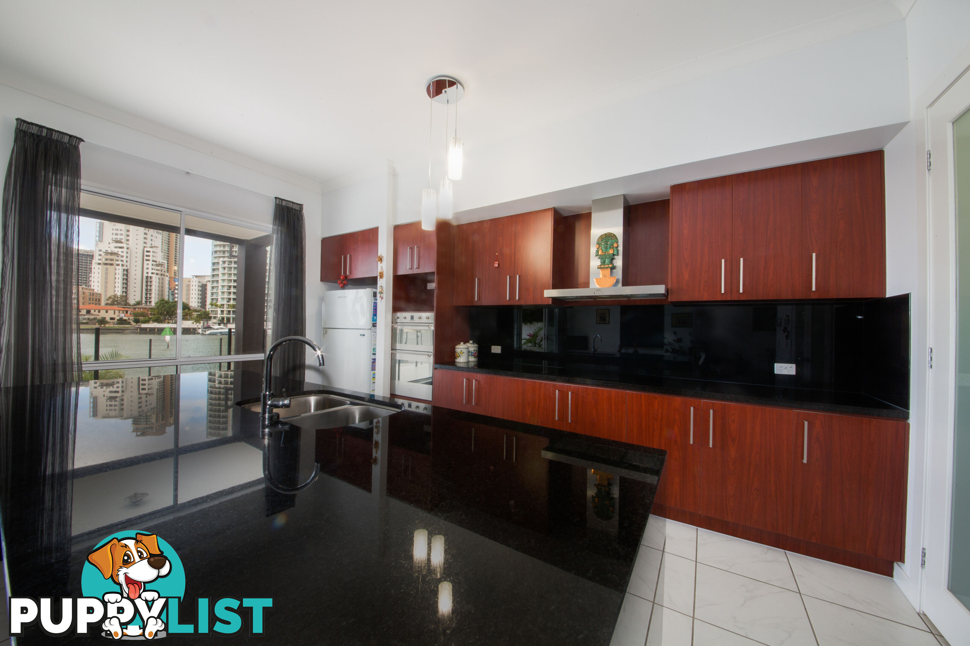 51 Stanhill Drive Surfers Paradise QLD 4217