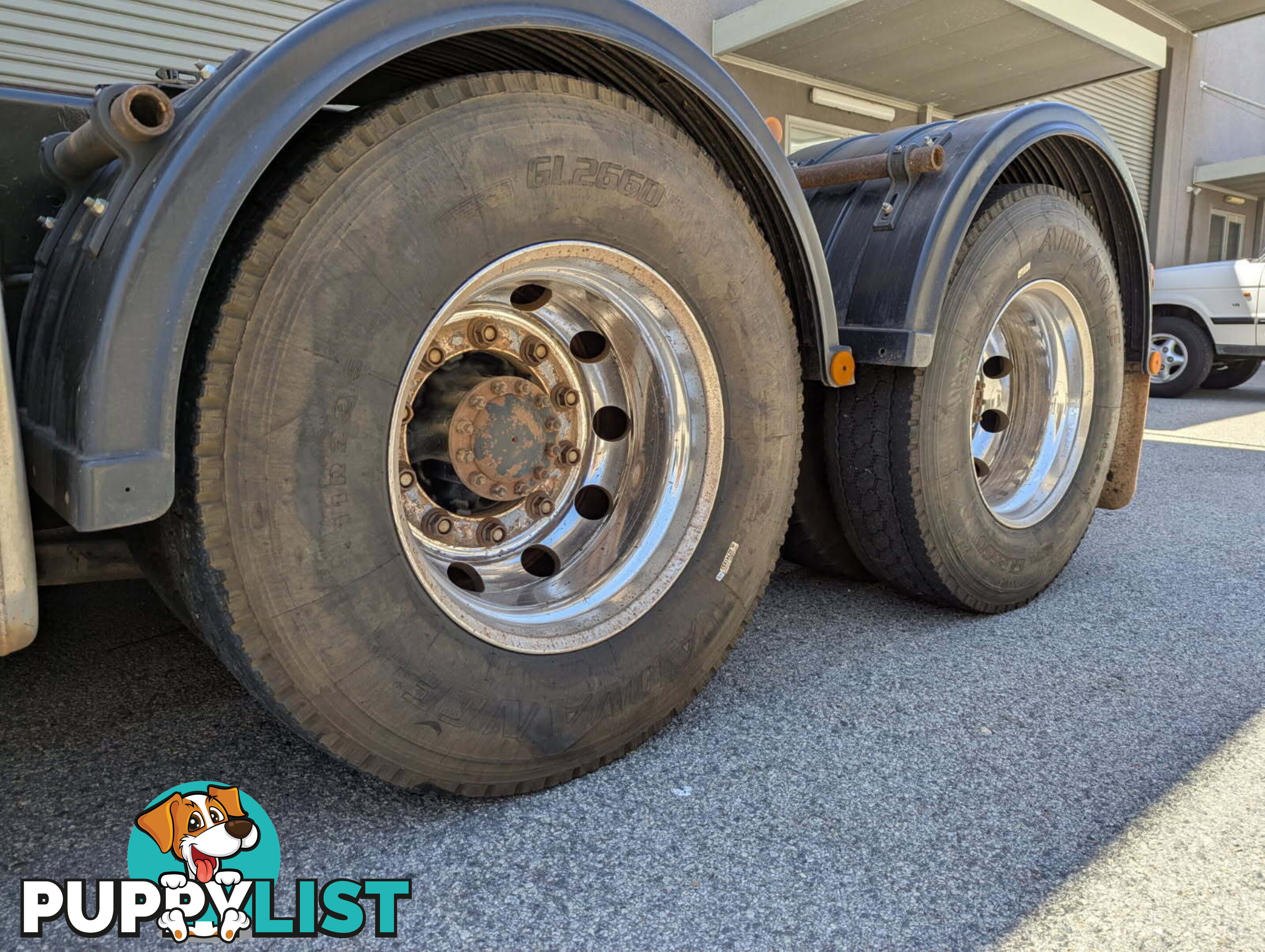 2011 Volvo FH 600 Globetrotter Prime Mover