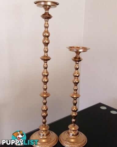 Gold candle stands and gold vase available now for hire!