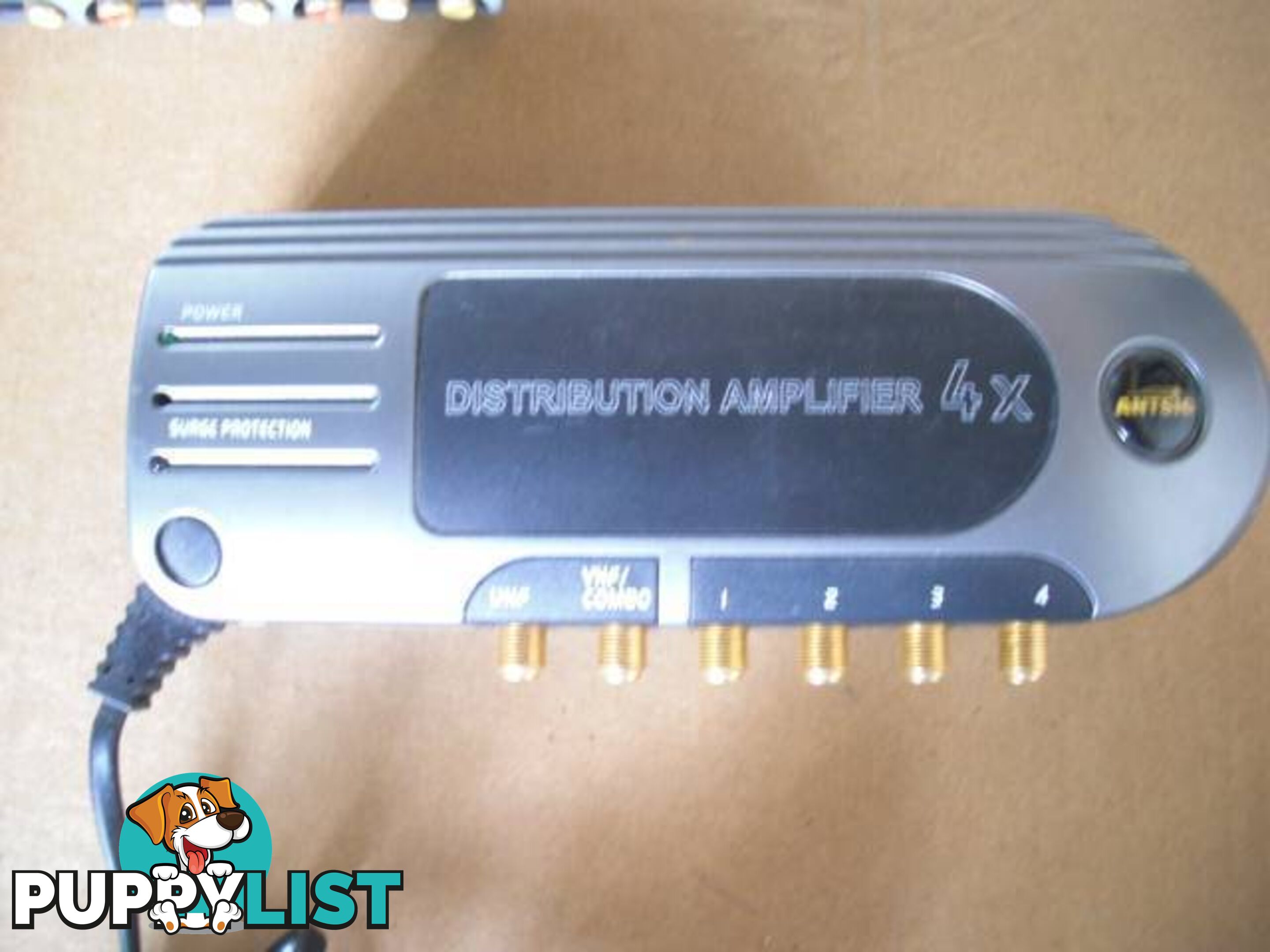 Antsig AP854 4 Way Distribution Amplifier with surge protection