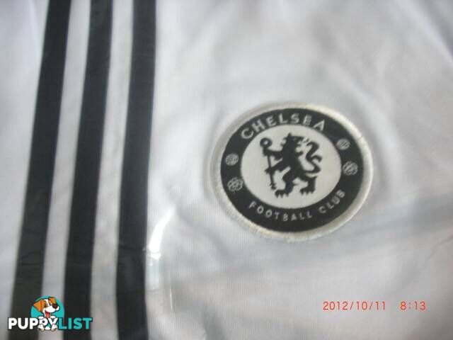 CHELSEA FOOTBALL CLUB NEW WITH TAGS SIZE 2XL TOP + **SHORTS