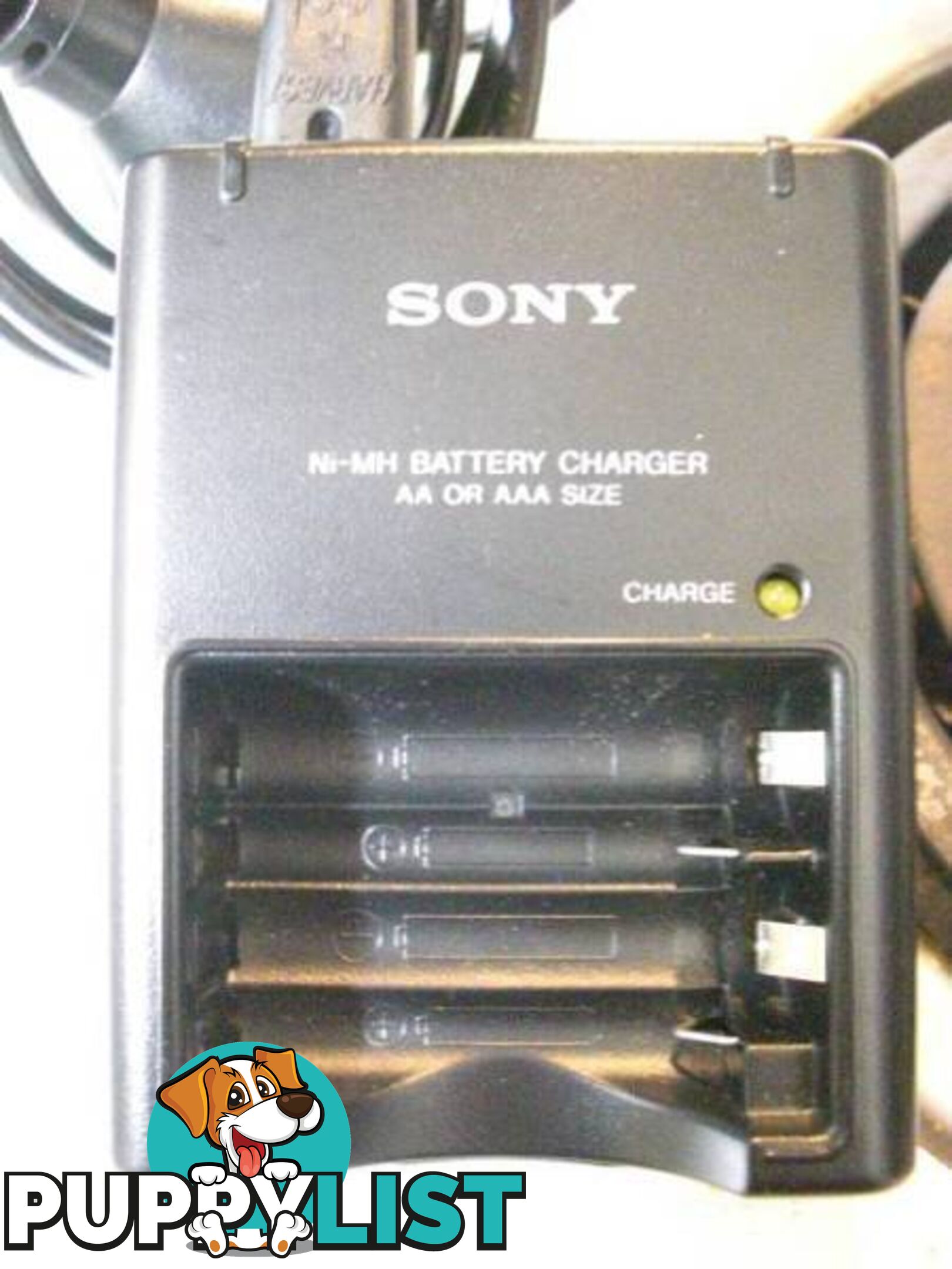 Original SONY Cyber-shot BC-CS2A BC-CS2B CHARGERPICKUP OR POSTAGE