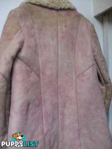 LAMBSKIN COAT THICK HEAVY OUTER PINK TINT NATURAL INNER