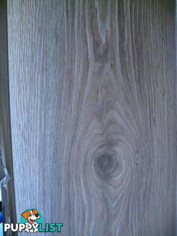 3 .5 PACKETS OF LAMINATE FLOORING MADE IN GERMANY