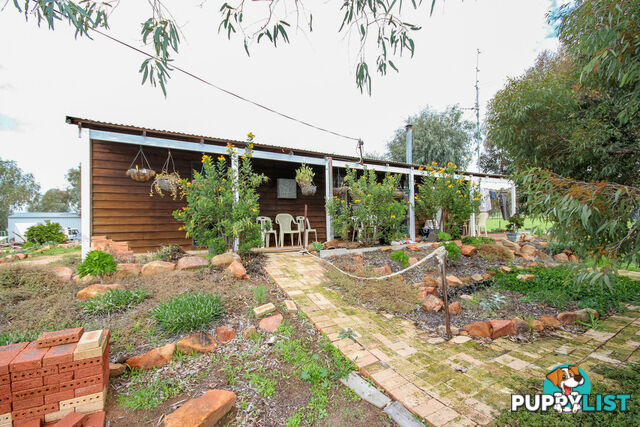 11 Fettlers Lane Spencers Brook WA 6401