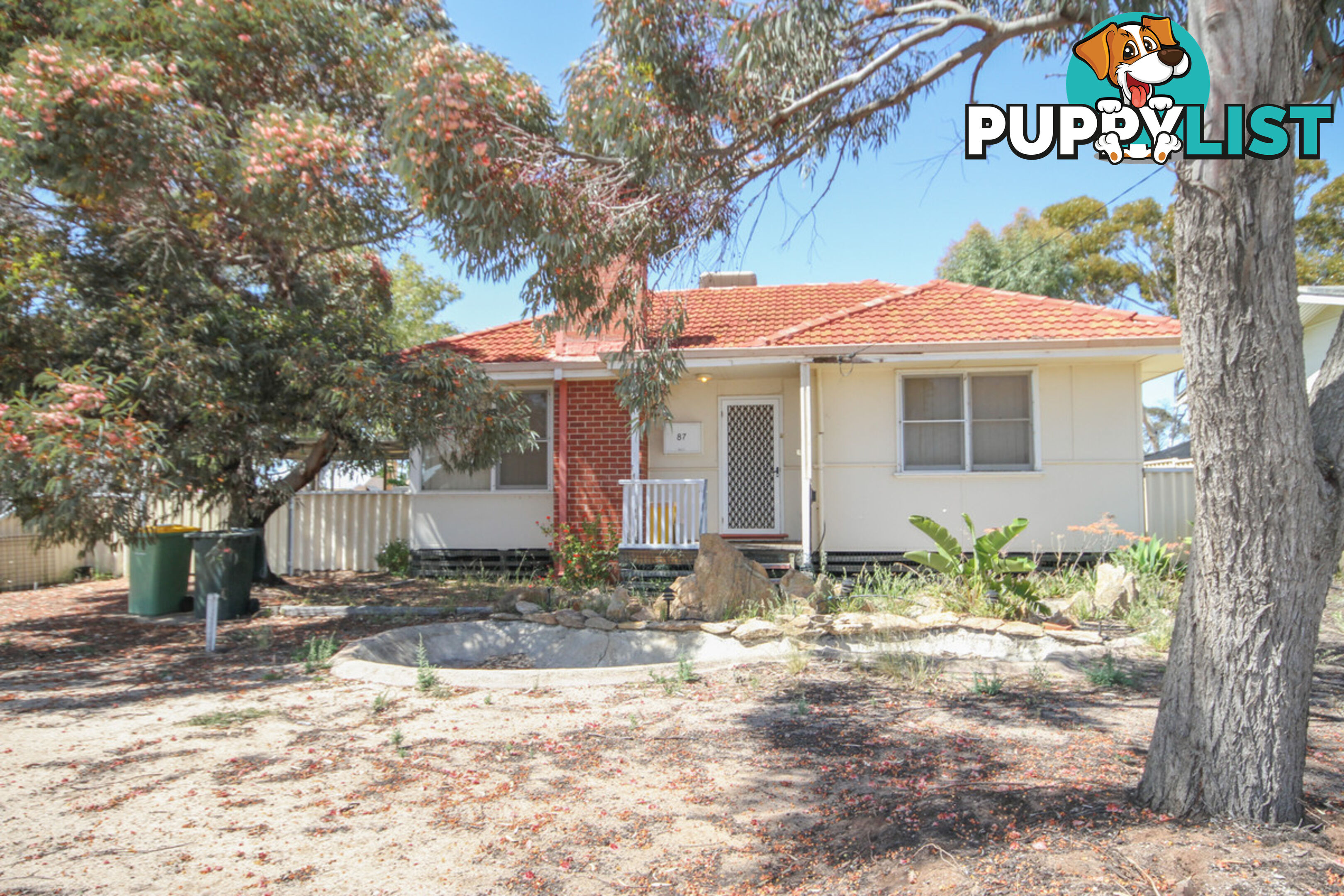 87 Caw Street Merredin WA 6415