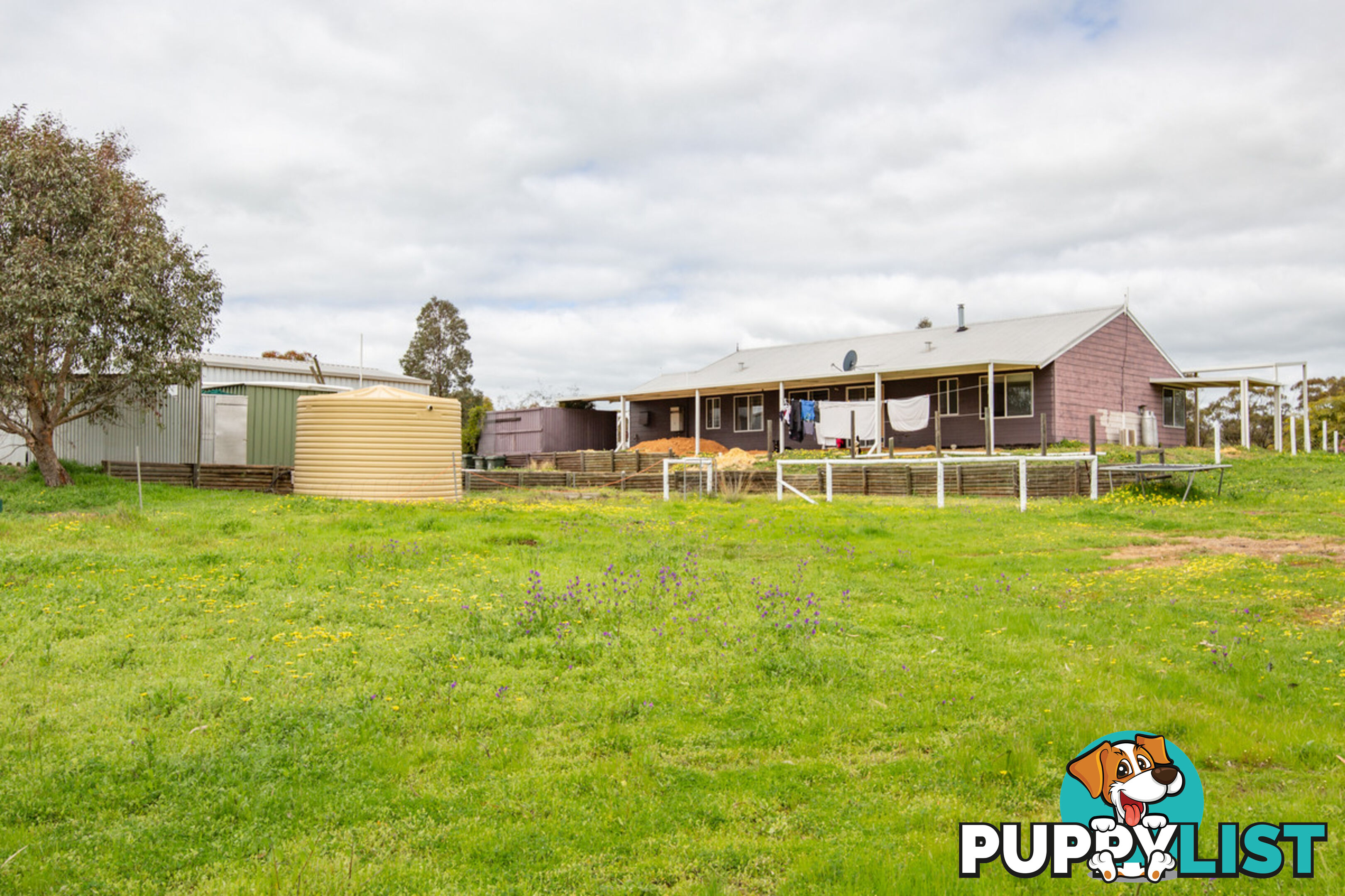 13 Walkey Close Bejoording WA 6566