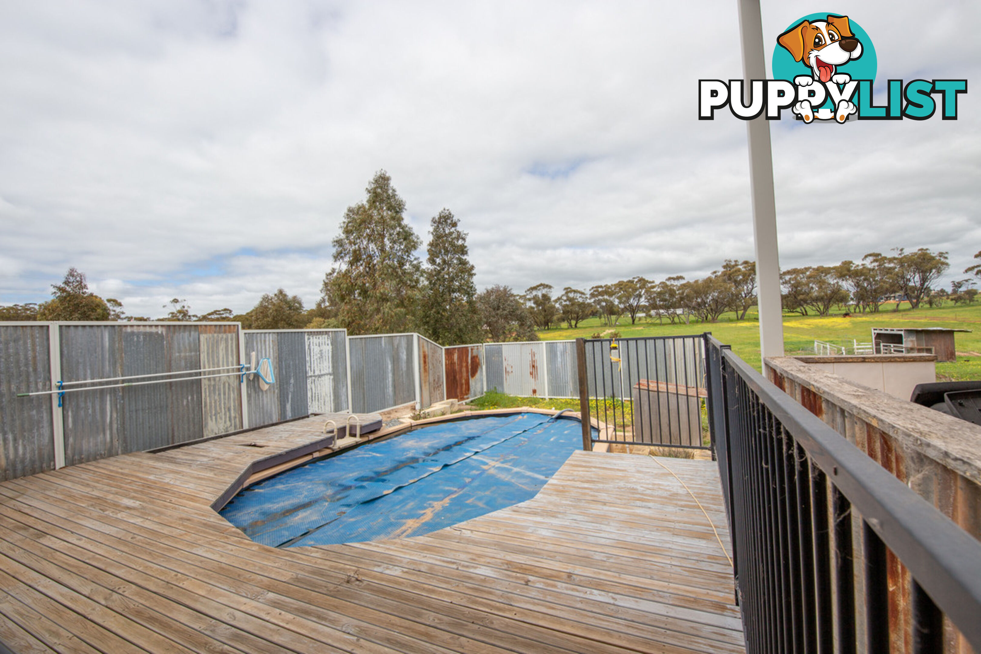 13 Walkey Close Bejoording WA 6566