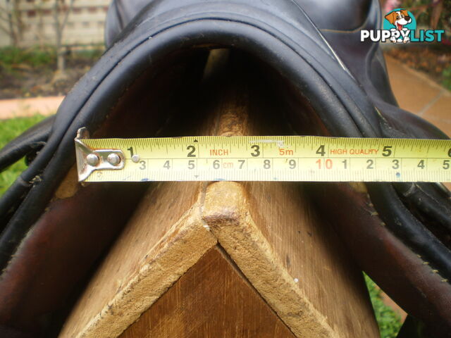 Stubben Saddle 16"