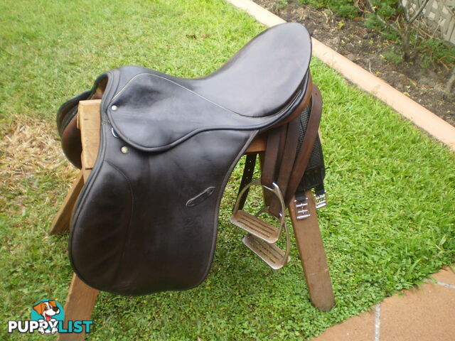 Stubben 16" Saddle