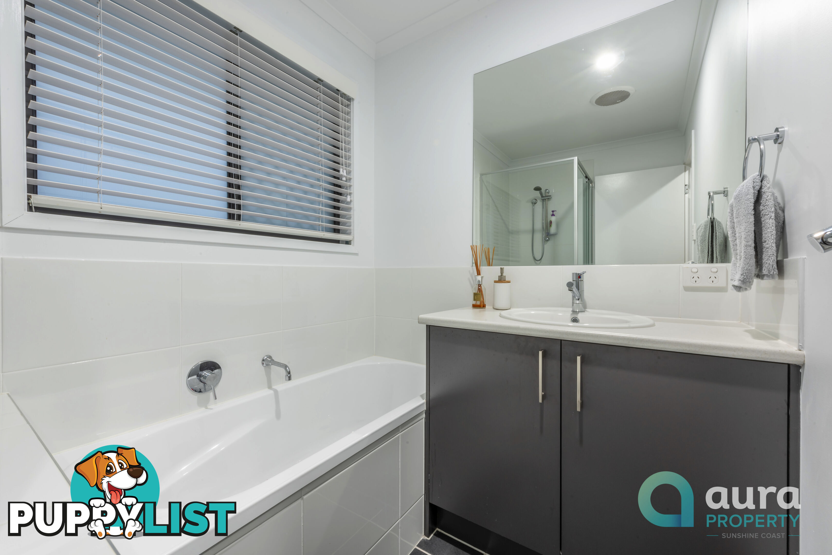 27 Dunlop St Caloundra West QLD 4551