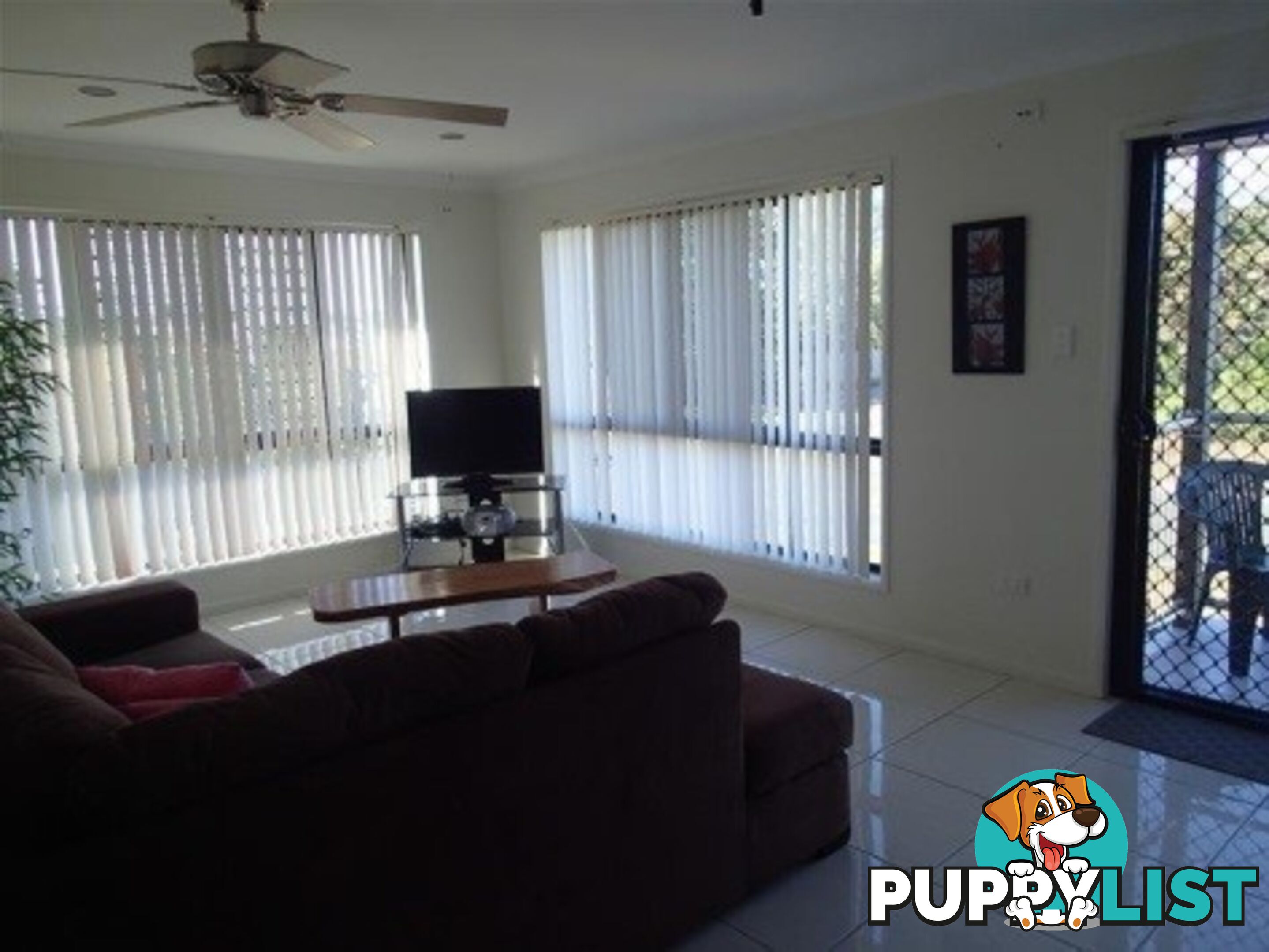 42 Rasmussen Avenue SALONIKA BEACH QLD 4740