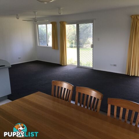 10 Mataranka Road Veteran QLD 4570