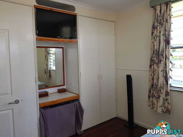 17 Reaney st BERSERKER QLD 4701