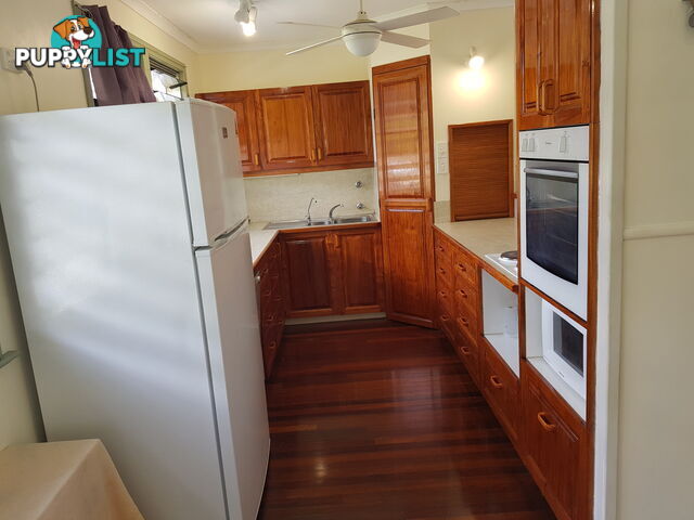 17 Reaney st BERSERKER QLD 4701