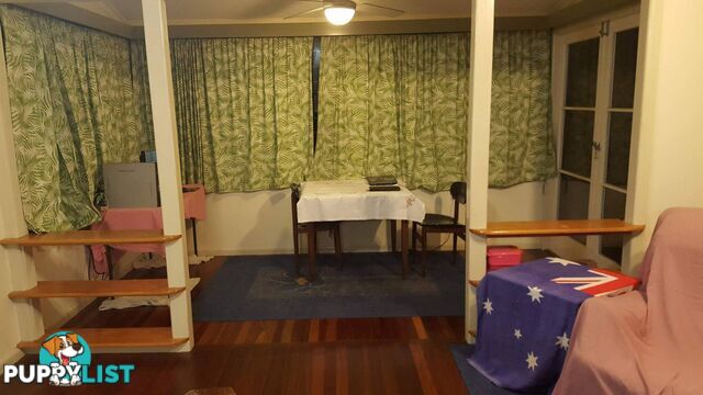 17 Reaney st BERSERKER QLD 4701