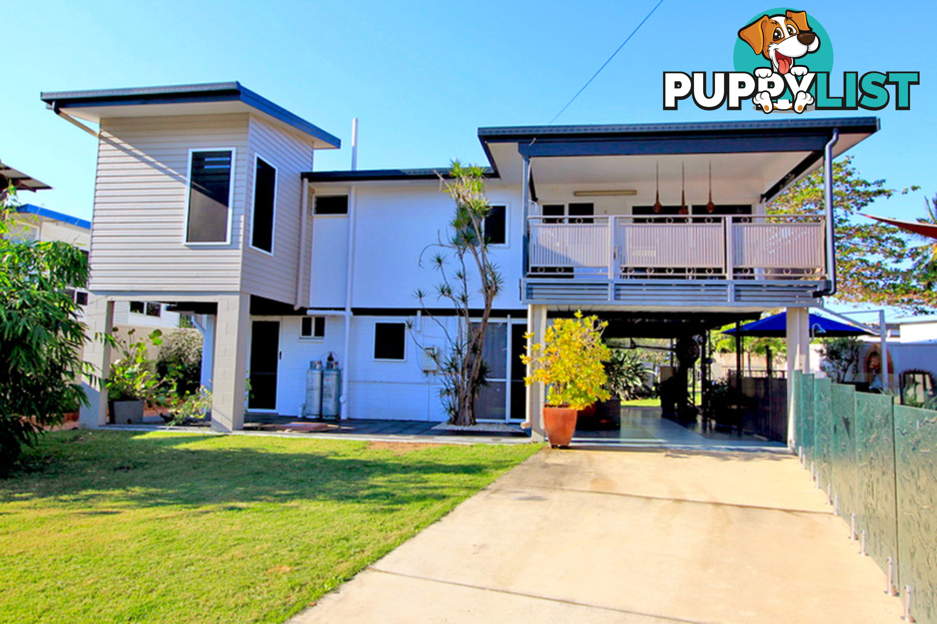 24 Reef Street SAUNDERS BEACH QLD 4818