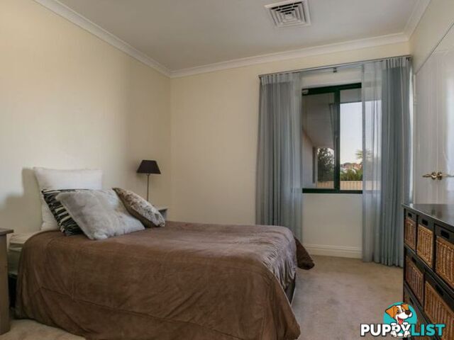 15 Cardiff Place ILUKA WA 6028