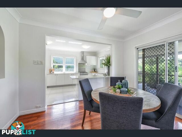 60 Meiers Rd Indooroopilly QLD 4068