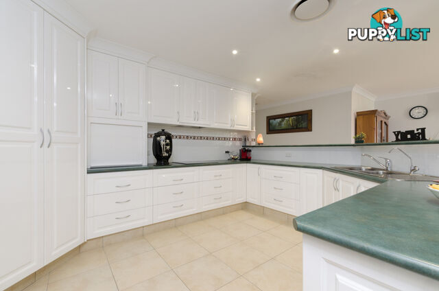 2 Daniel Drive WARWICK QLD 4370