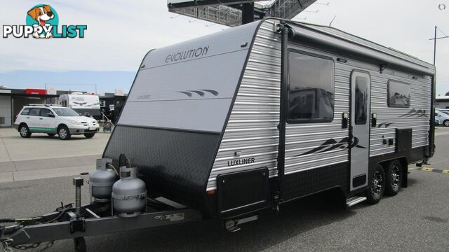 2017 Evolution Luxliner