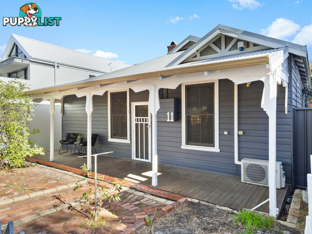 11 Roy Street MOUNT LAWLEY WA 6050