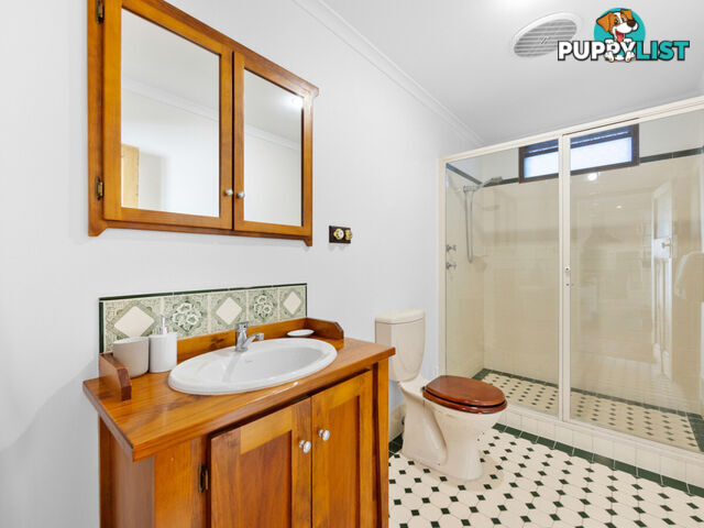 11 Roy Street MOUNT LAWLEY WA 6050
