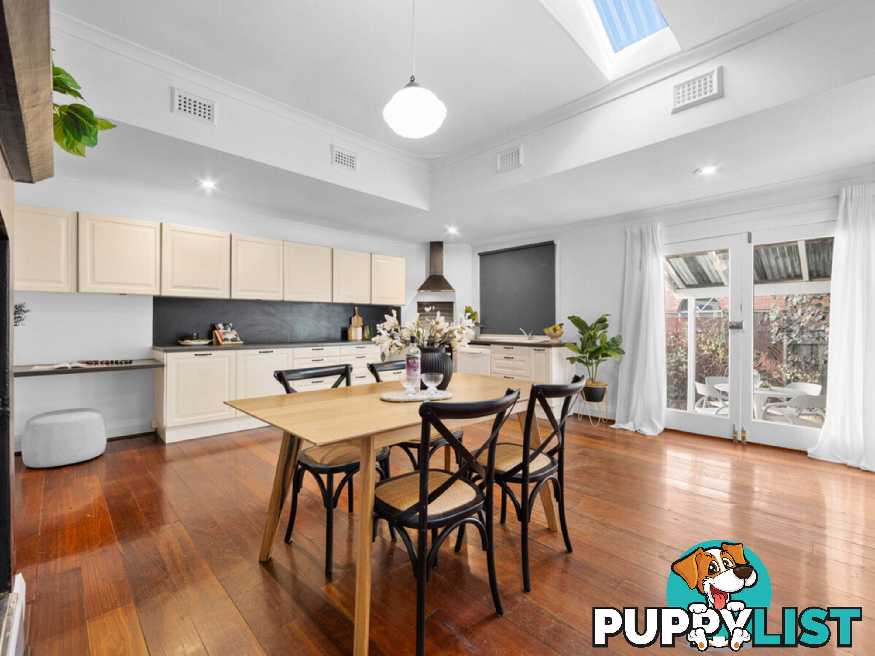 11 Roy Street MOUNT LAWLEY WA 6050