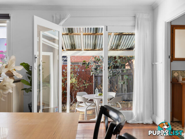 11 Roy Street MOUNT LAWLEY WA 6050