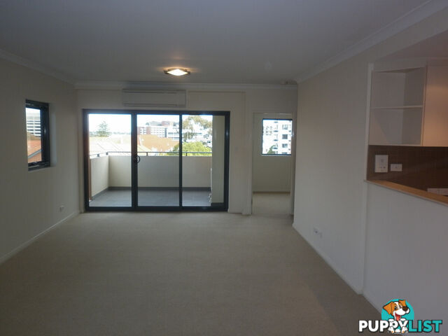 64/18 Wellington Street EAST PERTH WA 6004