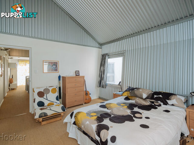 18 Tully Road EAST PERTH WA 6004