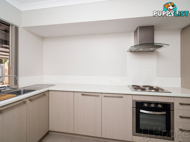 2/3 Packham Road HAMILTON HILL WA 6163