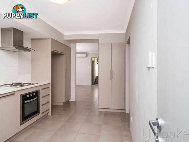 2/3 Packham Road HAMILTON HILL WA 6163