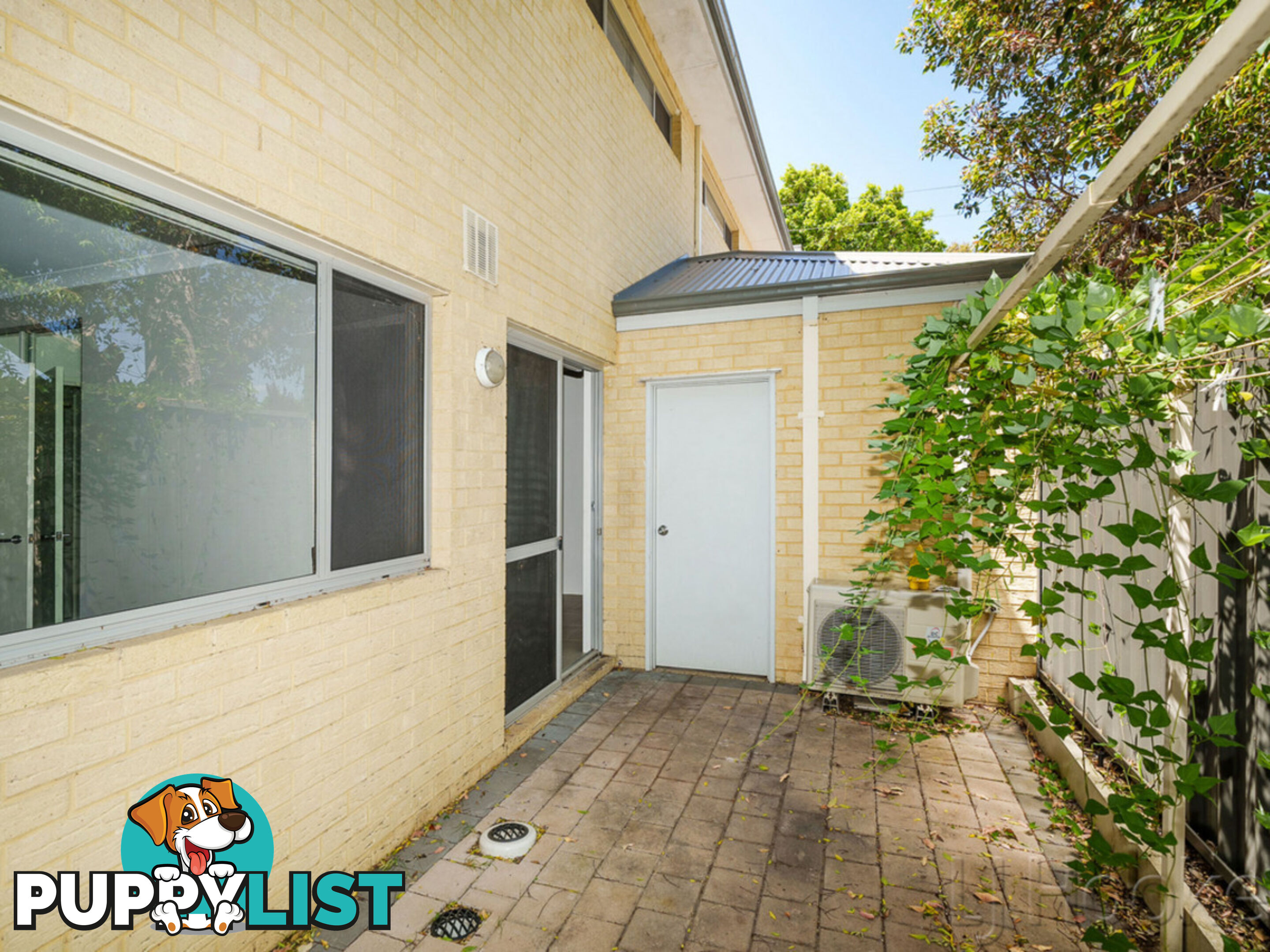 2/3 Packham Road HAMILTON HILL WA 6163