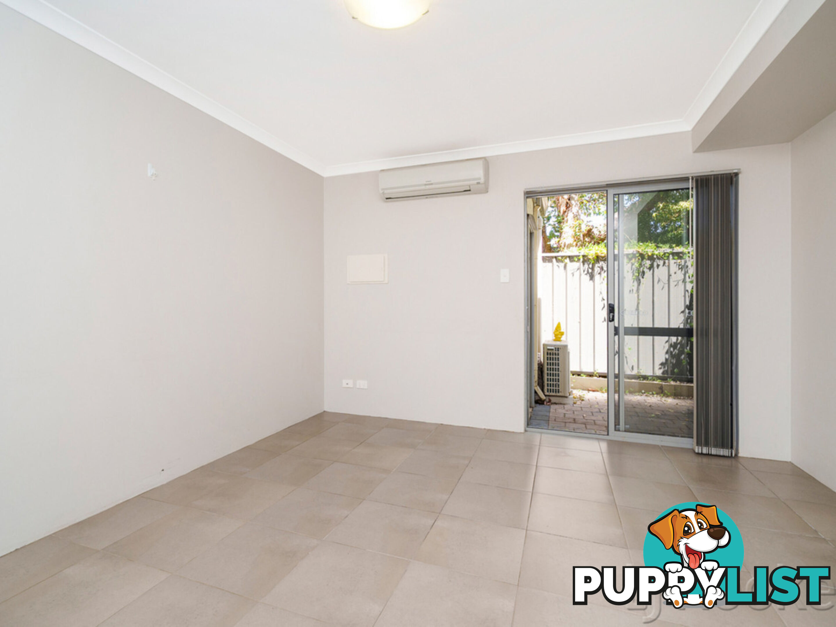 2/3 Packham Road HAMILTON HILL WA 6163