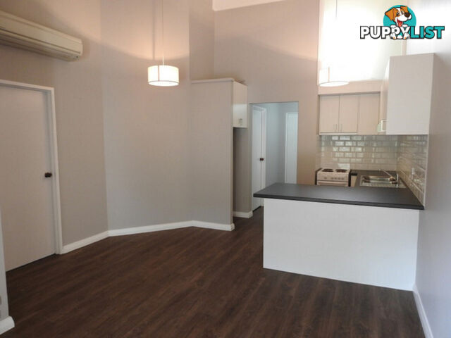 10/150 Coode Street COMO WA 6152