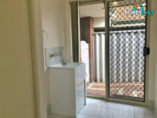 7 Swan Street OSBORNE PARK WA 6017