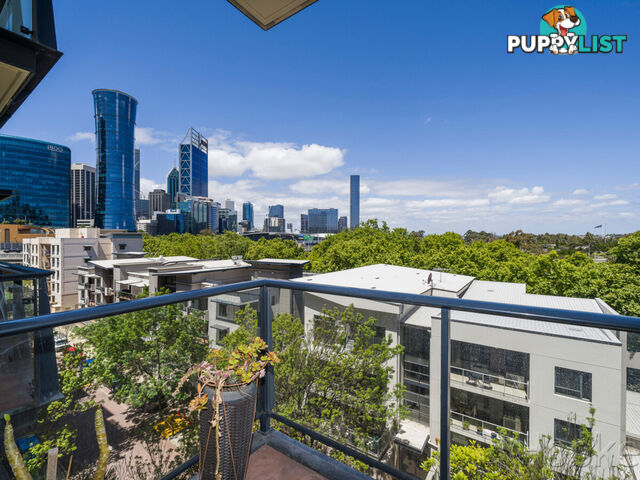 17/122 Mounts Bay Road PERTH WA 6000