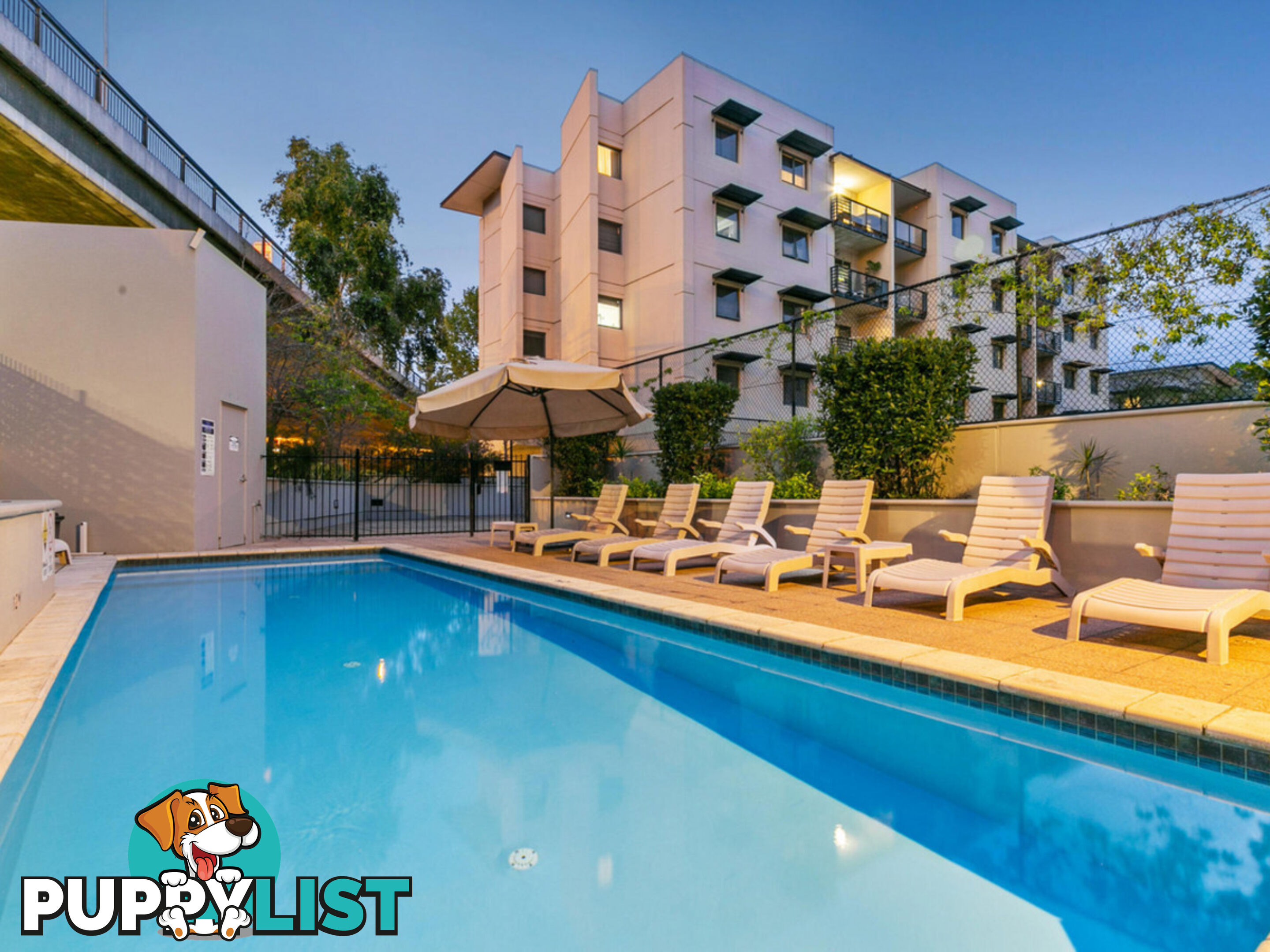 17/122 Mounts Bay Road PERTH WA 6000