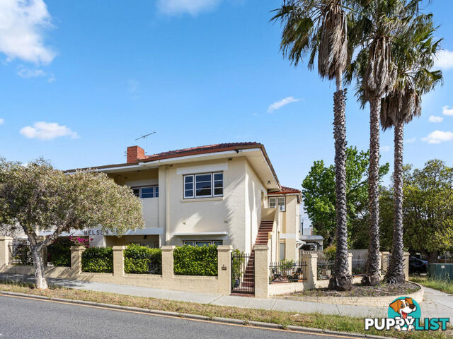 2/157 Cambridge Street WEST LEEDERVILLE WA 6007